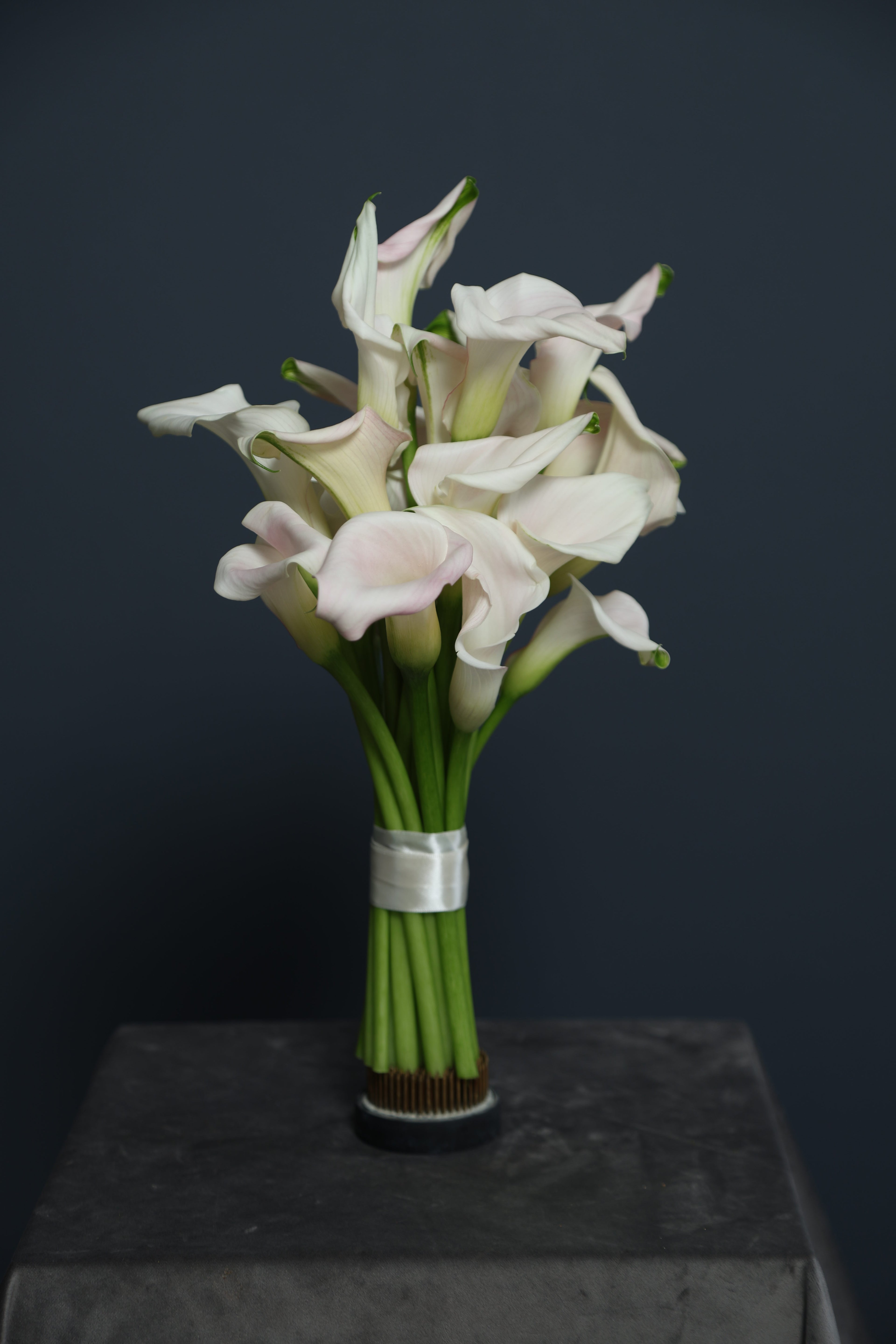 Bridal calla lilies bouquet